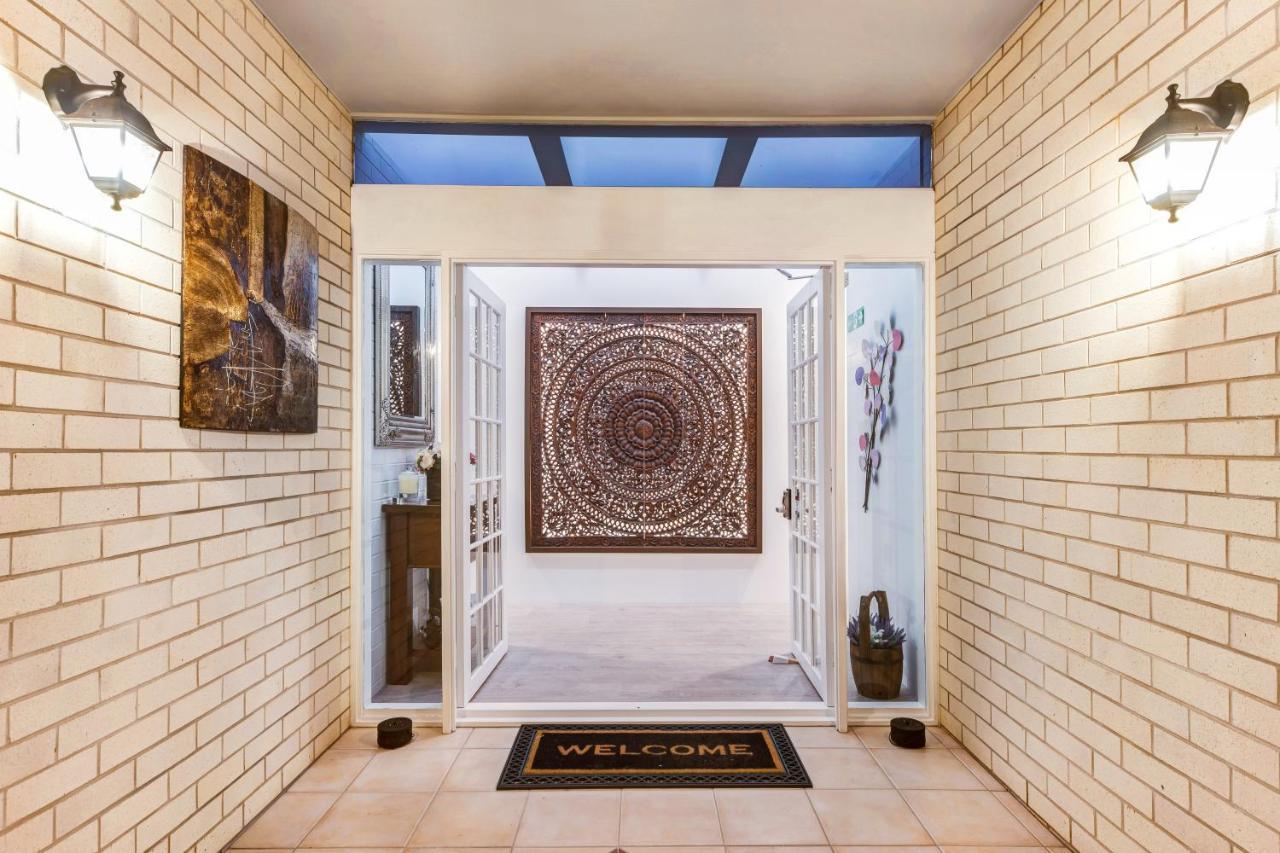 Belle Vue Manor Couples Retreat Apartment Maroochydore Bagian luar foto